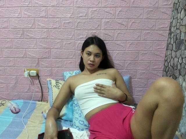لقطات البث HotAshley24