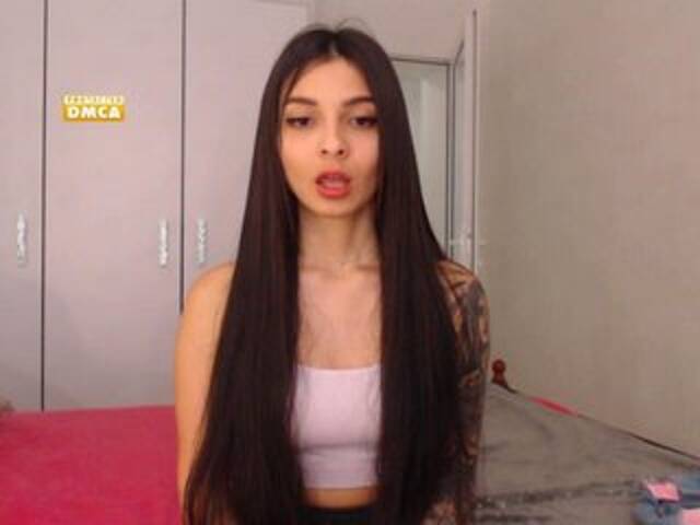 لقطات البث wow_karina