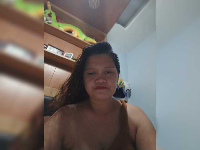 لقطات البث Hotnwetmama4u