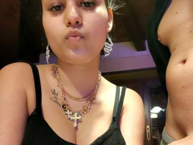 لقطات البث HotSexyCouple0688