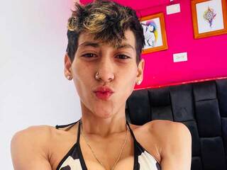 دردشة الفيديو المثيرة HottAlexxxa