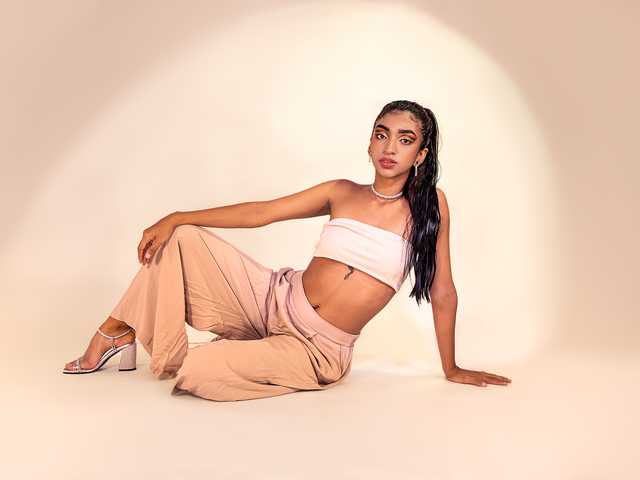 صورة الملف الشخصي Hottie-Veronica