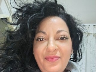 دردشة الفيديو المثيرة HottSerena