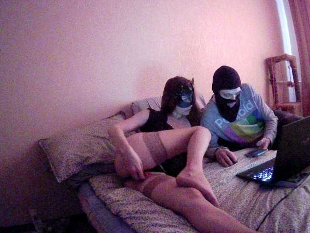 لقطات البث HotTwix
