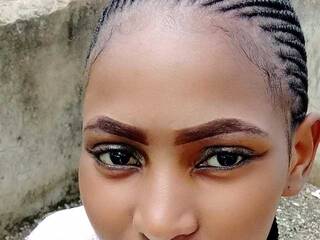 دردشة الفيديو المثيرة Hottycharii