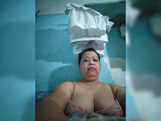 لقطات البث Hottynilda