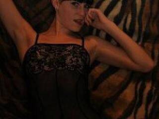 دردشة الفيديو المثيرة hotyanel