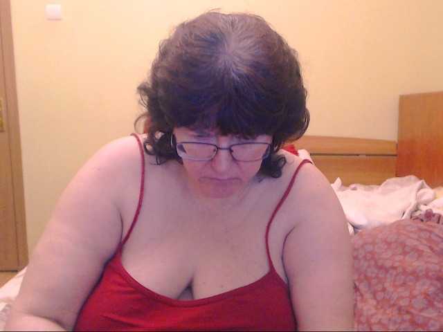 لقطات البث HugeTitsXXX