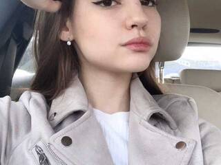 دردشة الفيديو المثيرة Kitty-roo