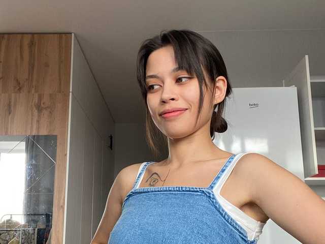 صورة الملف الشخصي IamViola