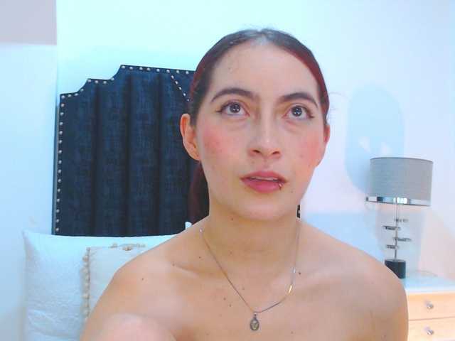 لقطات البث iara-baker