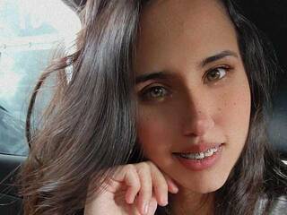 دردشة الفيديو المثيرة Imkloeh