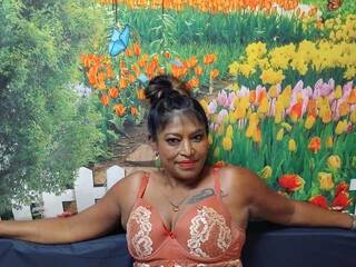 دردشة الفيديو المثيرة indianbarbiedoll