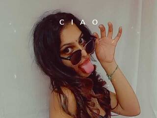 دردشة الفيديو المثيرة indianpandora