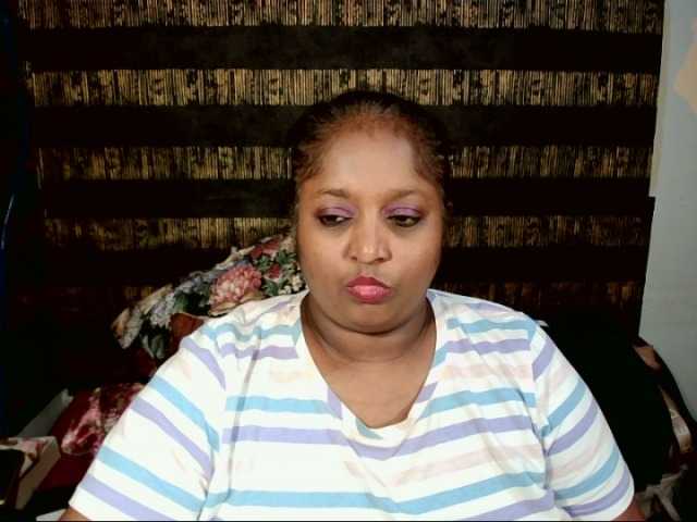 لقطات البث Indiantasha