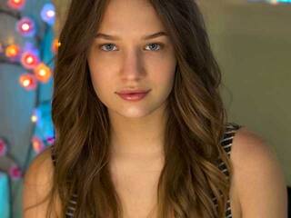 دردشة الفيديو المثيرة IndyVi