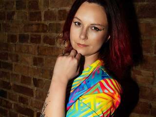 دردشة الفيديو المثيرة InezLove