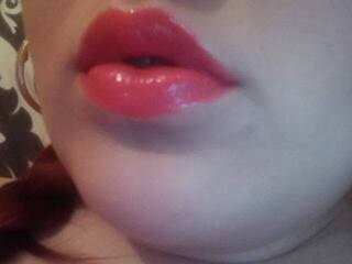 دردشة الفيديو المثيرة InnocentEvil