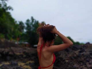 دردشة الفيديو المثيرة innocentzara