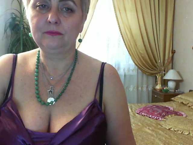 لقطات البث Irene777