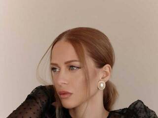 دردشة الفيديو المثيرة IrisModel