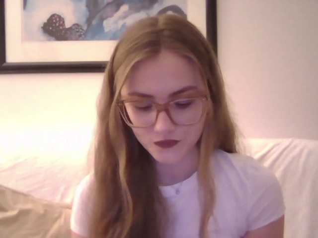 لقطات البث IsabelGood