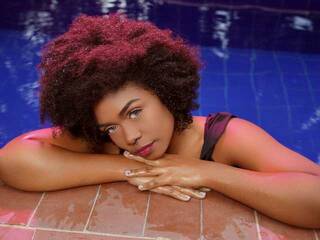 دردشة الفيديو المثيرة IsabellaBests