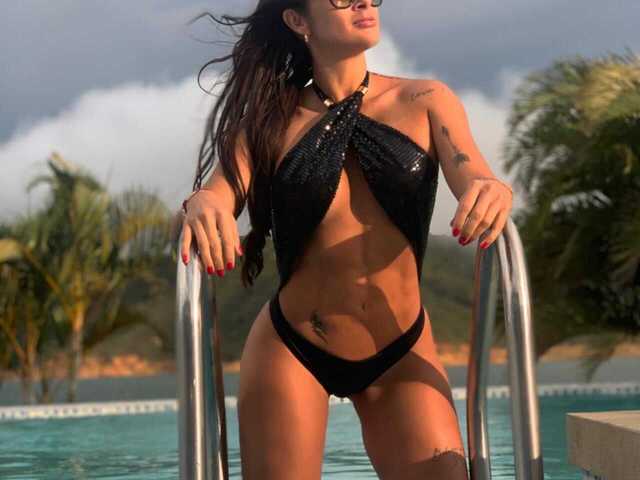 صورة الملف الشخصي IvannaWest