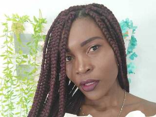 دردشة الفيديو المثيرة IvoneDiiaz