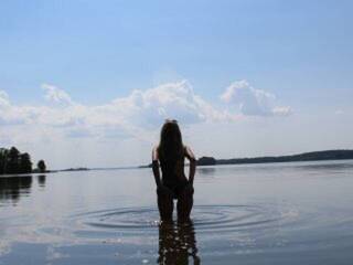 دردشة الفيديو المثيرة IwannaBeBad