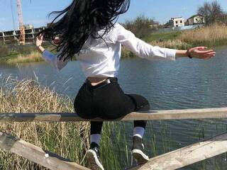 دردشة الفيديو المثيرة JadeBennet