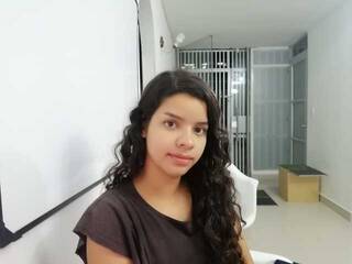 دردشة الفيديو المثيرة jadeEiffel