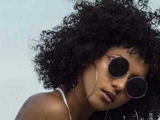 دردشة الفيديو المثيرة JakkyCruz-1