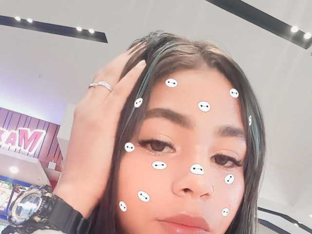 صورة الملف الشخصي Janne-Amber