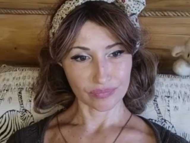 صورة الملف الشخصي Q_Jasmin