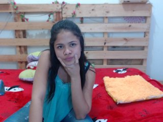 الصور jenifer-00 guys I'm new, come and support me ! naked goal and you show ass!