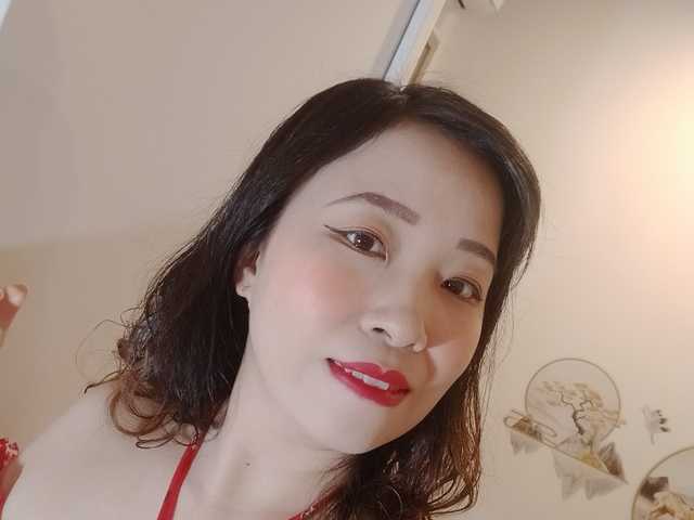 صورة الملف الشخصي jenniferasian