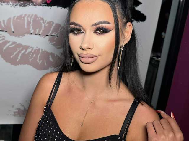 صورة الملف الشخصي JenniferLanne
