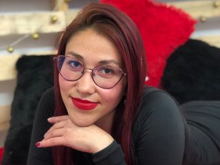دردشة الفيديو المثيرة JessicaRed1