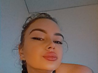 دردشة الفيديو المثيرة JewelJugz