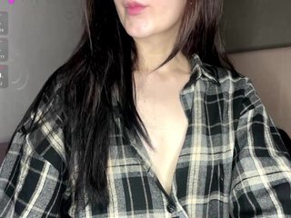 دردشة الفيديو المثيرة JohnsieShott