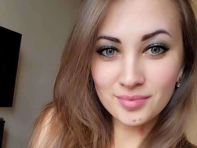 صورة الملف الشخصي JuicyIrina