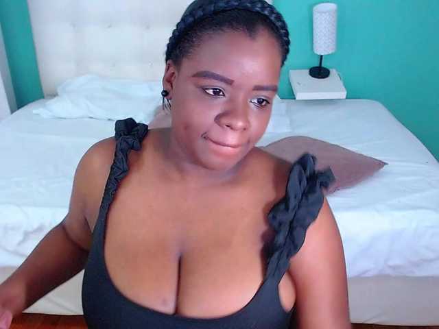 لقطات البث Juicyy-tits69