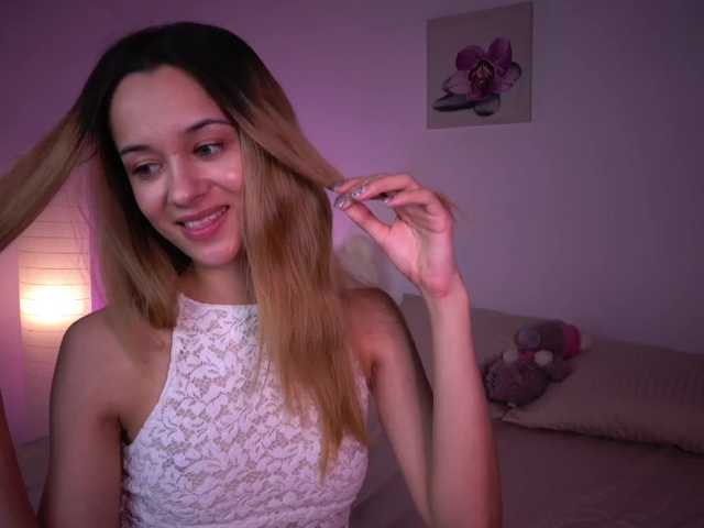 لقطات البث JuicyyAngel