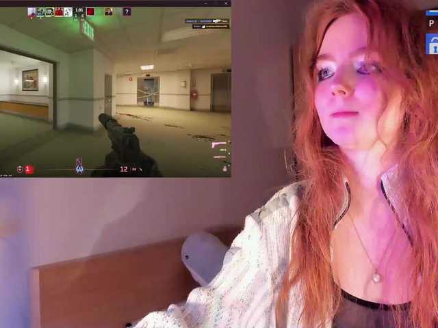 لقطات البث JuliaJuly