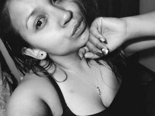 دردشة الفيديو المثيرة JULIAVEGA1