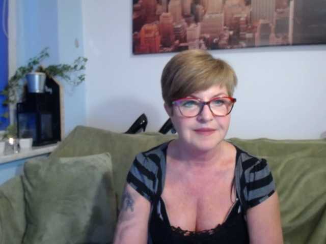 لقطات البث julieamberx