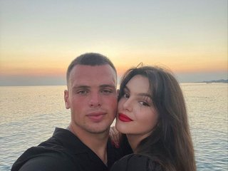 دردشة الفيديو المثيرة julliylittle011