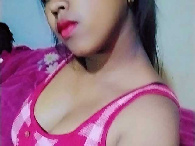 صورة الملف الشخصي June-hot