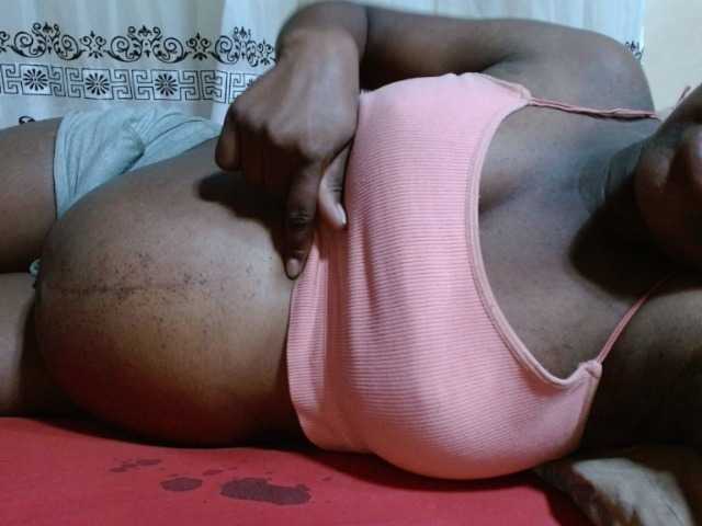 لقطات البث JustHotLove